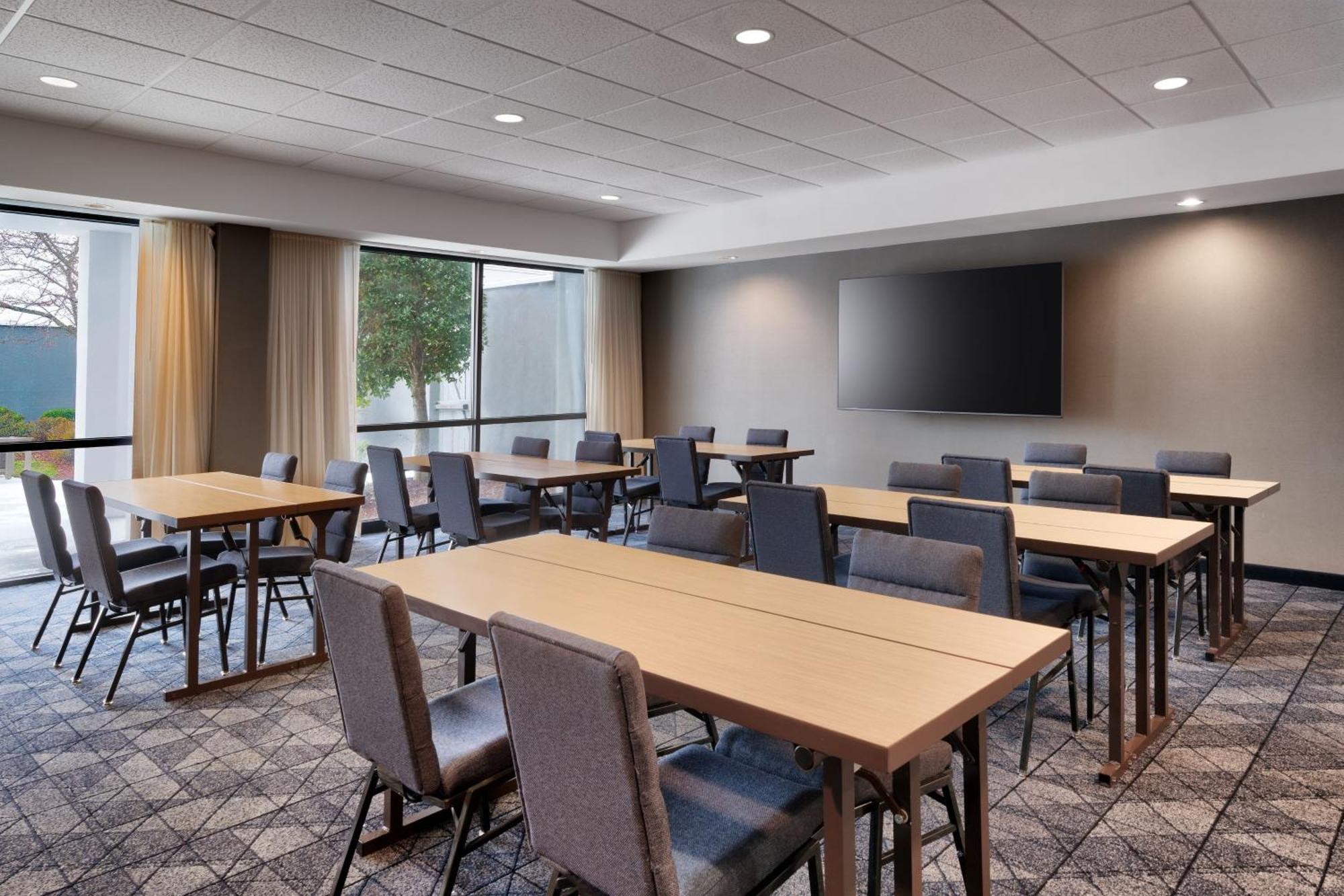 Courtyard By Marriott Johnson City Eksteriør bilde