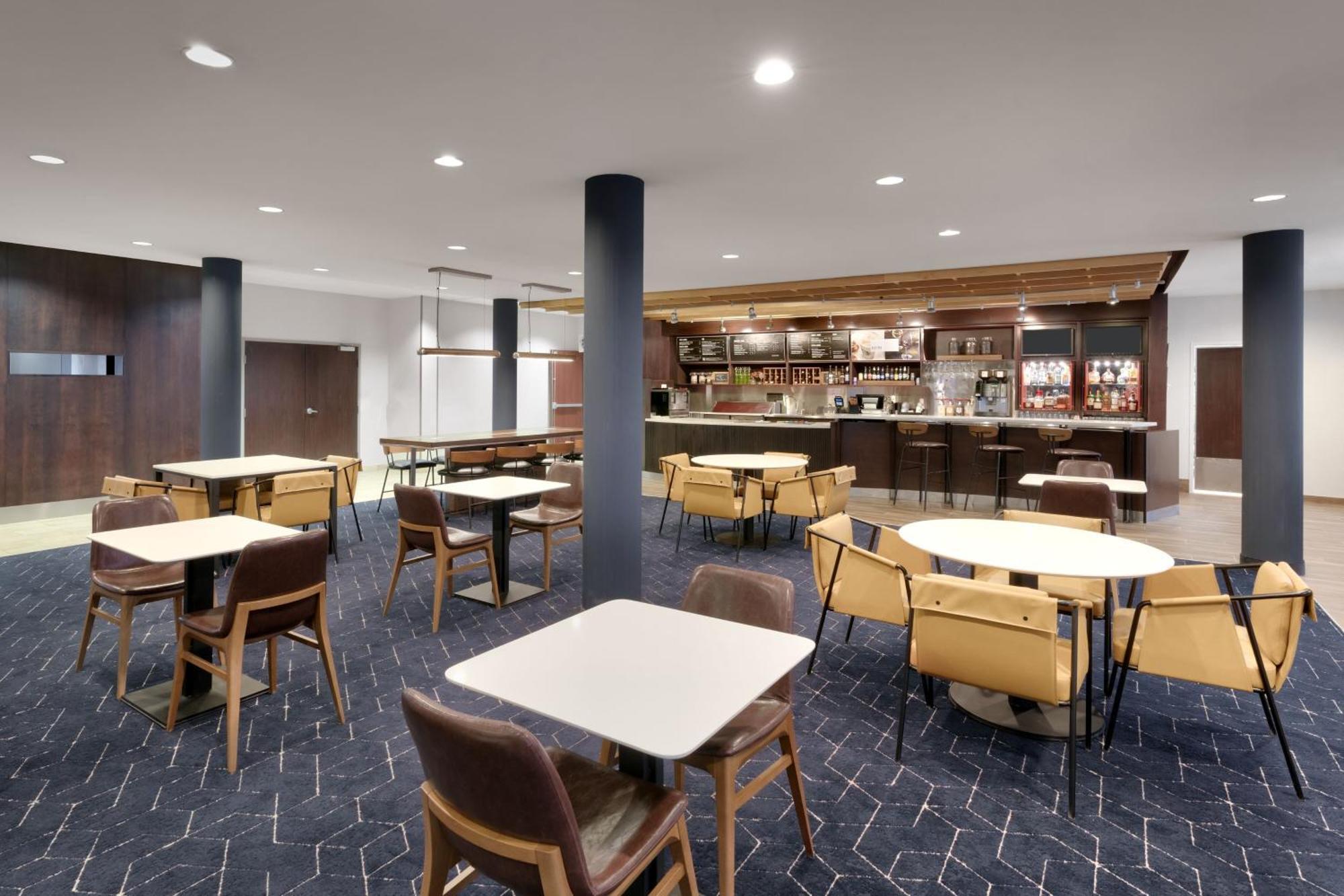 Courtyard By Marriott Johnson City Eksteriør bilde