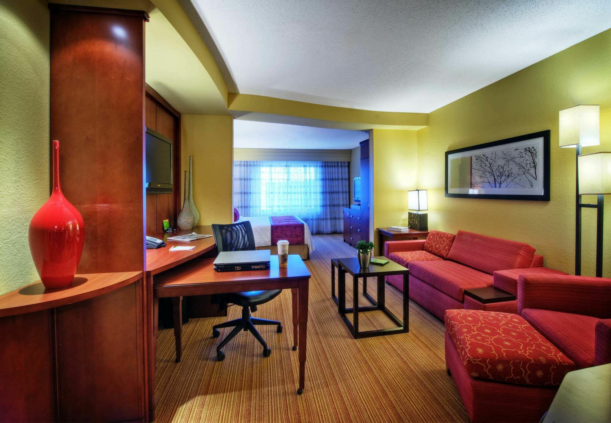 Courtyard By Marriott Johnson City Rom bilde